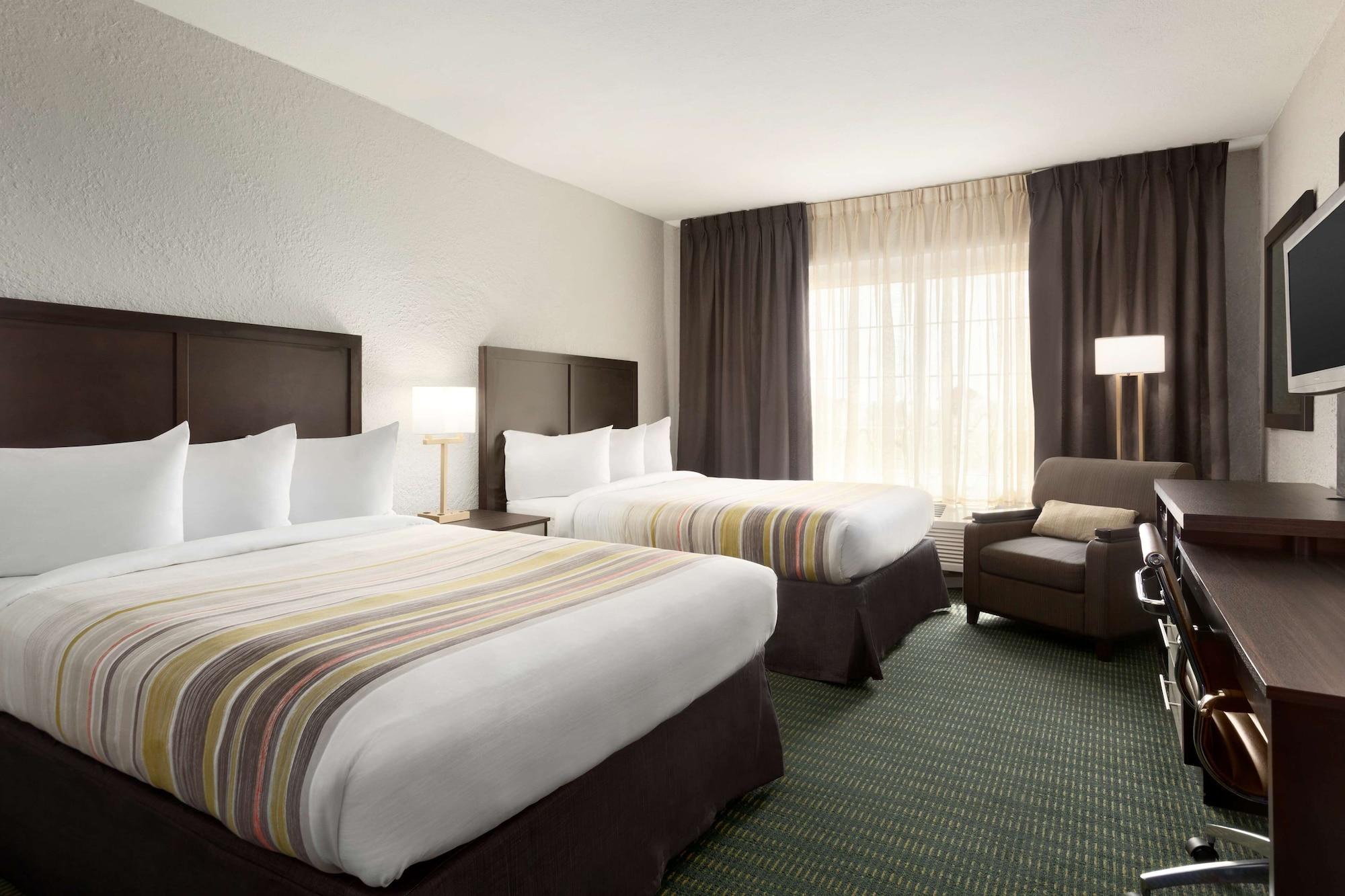 Surestay Plus Hotel By Best Western เวโรบีช ภายนอก รูปภาพ