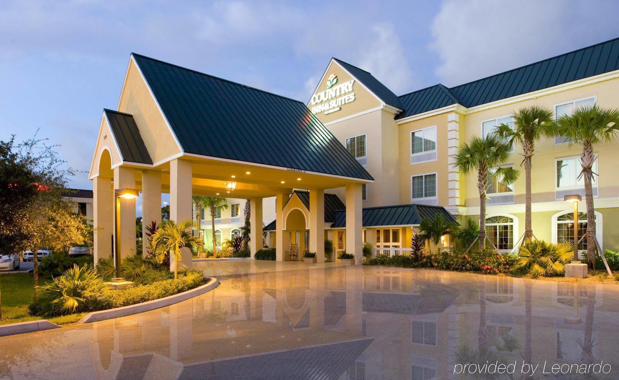 Surestay Plus Hotel By Best Western เวโรบีช ภายนอก รูปภาพ